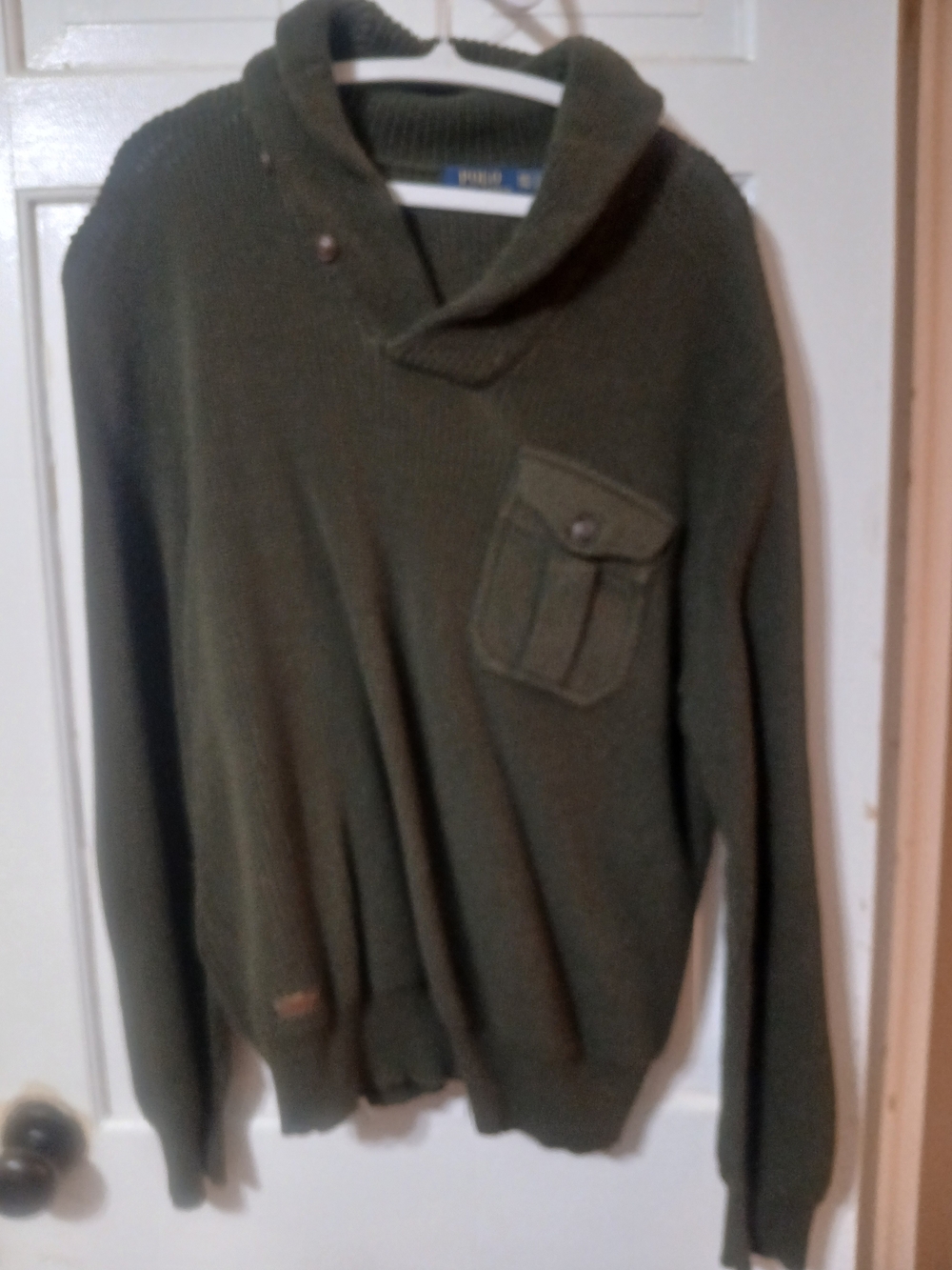 Vintage Men's Shawl Collar Olive Green Sweater with Button Pocket